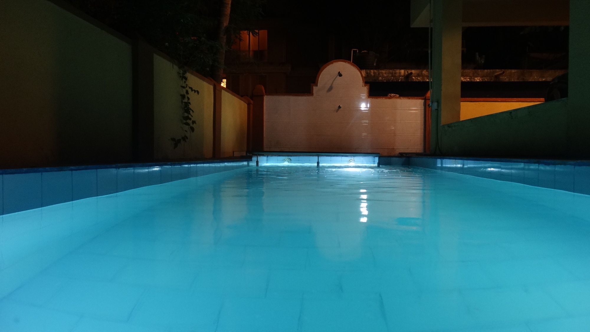 Swaraj The Goan Dream Hotell Calangute Exteriör bild