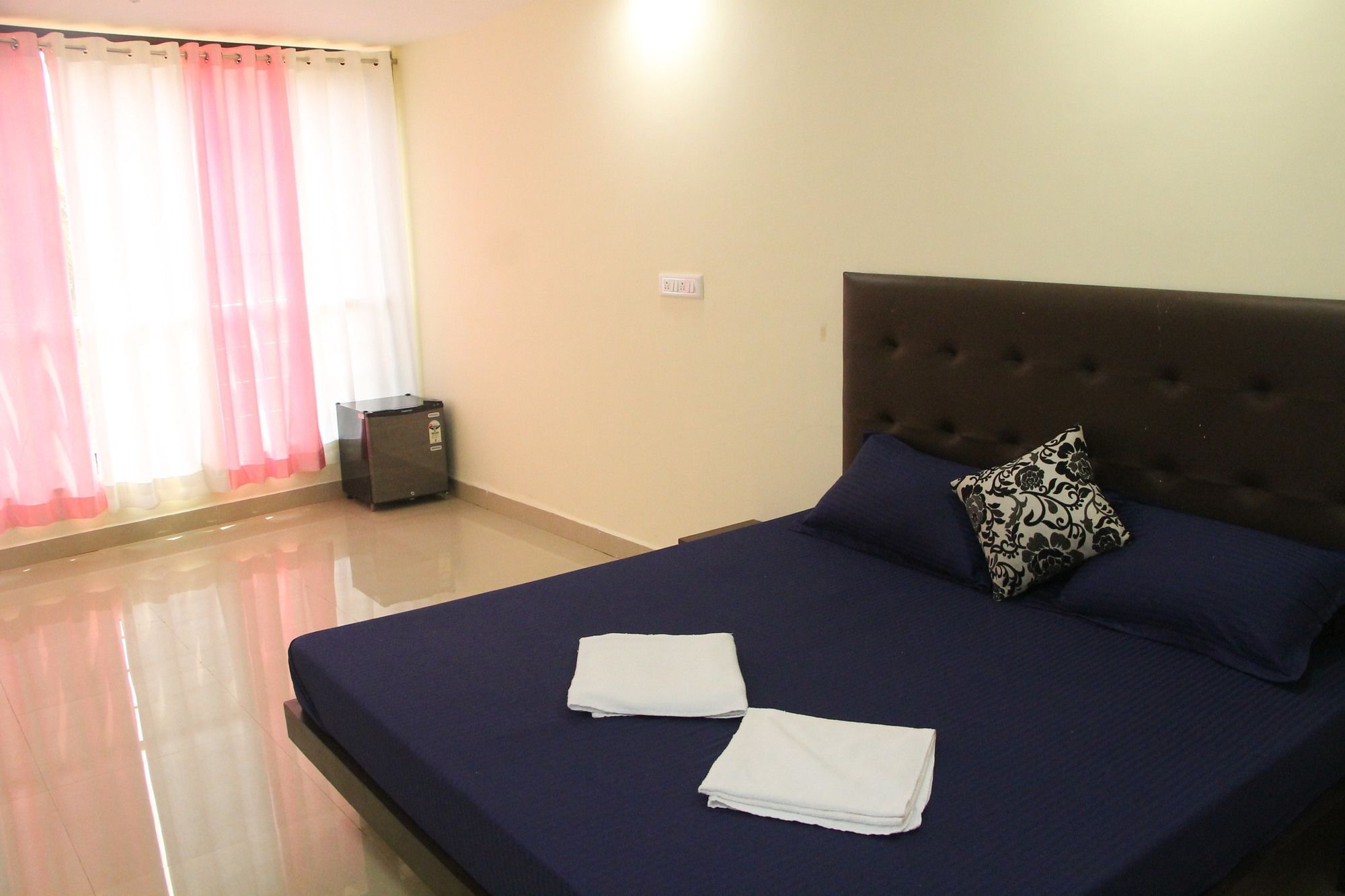 Swaraj The Goan Dream Hotell Calangute Exteriör bild